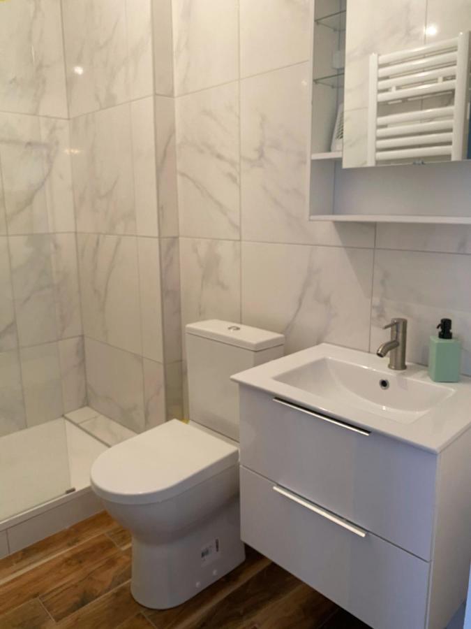 015 Chic & Cosy Studio 41M2 Hypercentre Wifi Smart Tv Netflix Saint-Etienne  Buitenkant foto